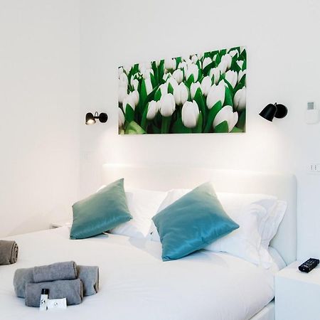White Loft Como Central - The House Of Travelers 外观 照片
